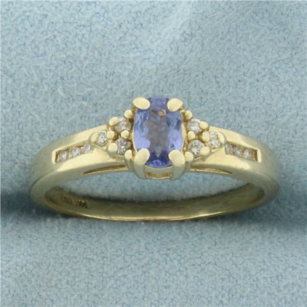 Tanzanite and Diamond Ring in 14k Yellow Gold