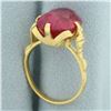 Image 3 : Vintage Lab Ruby Ring in 18k Yellow Gold