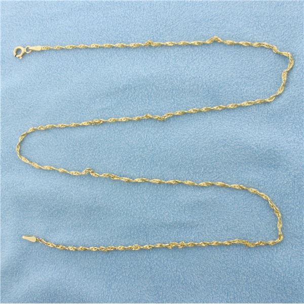 Italian 18 Inch Twisting Herringbone Link Chain Necklace in 14k Yellow Gold