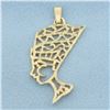 Image 1 : Nefertiti Cutout Pendant in 14k Yellow Gold