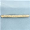 Image 1 : Vintage Floral Design Engraved Bar Pin in 10k Yellow Gold