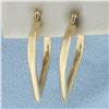 Image 2 : Heart Hoop Earrings in 14k Yellow Gold