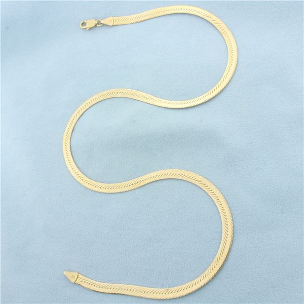 18 Inch Italian Herringbone Link Chain Necklace in 14k Yellow Gold