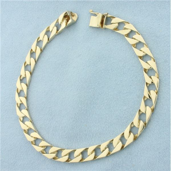 Squared Curb Link Bracelet in 14K Yellow Gold