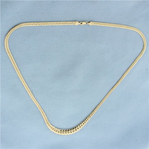 17 Inch Italian Graduated Herringbone Link Chain Necklace in 14k Yellow Gold