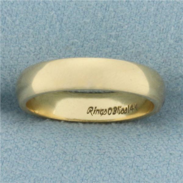 Ladies 4mm Wedding Band Ring in 14k Yellow Gold