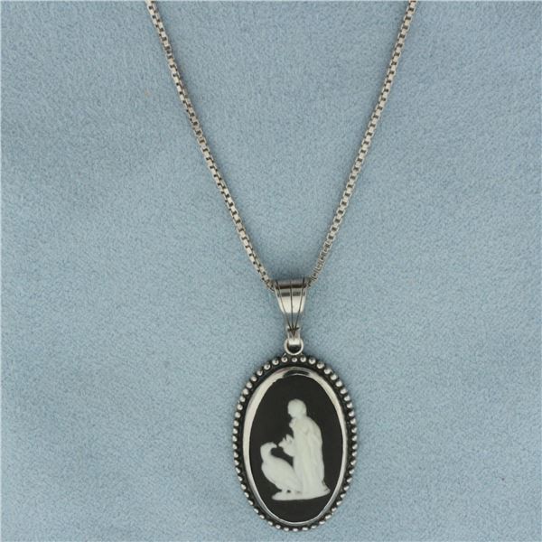 Wedgewood Jasperware Cameo Necklace in Sterling Silver