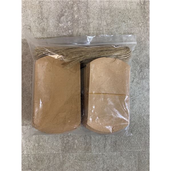 100 PCS - Kraft Pillow Boxes
