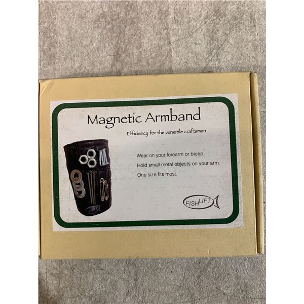 Magnetic Armband