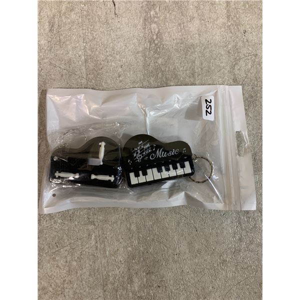 Lot Of 2 Piano Keychains