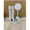 Image 1 : Lot Of 2 LED Reading Lights With Plugs