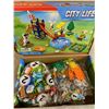 Image 2 : City Life Building Set - 437 PCS