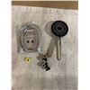 Image 1 : 9 Spray Filtered Handheld Shower Head