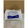 Image 1 : Contour Memory Foam Pillow