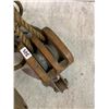 Image 3 : Antique Double Headed Pulley - With Rope