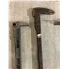 Image 4 : Lot Of 6 Assorted Pry Bars