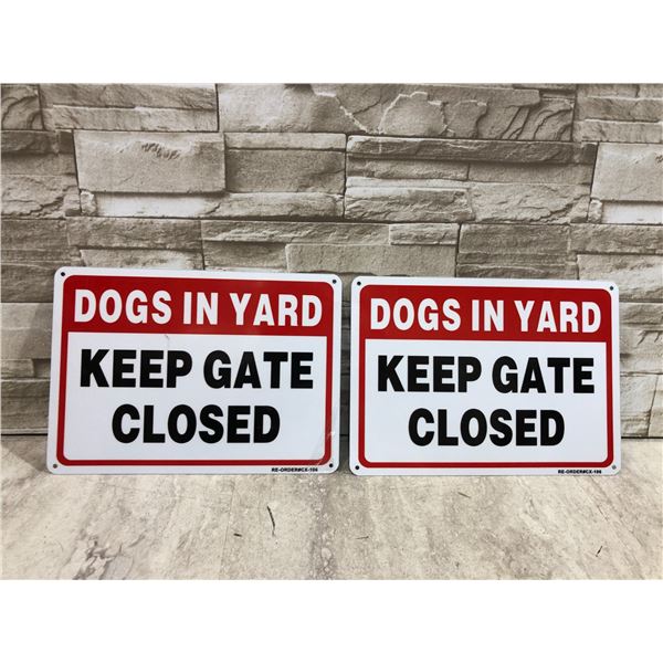 Lot Of 2 Dogs In Yard Metal Signs