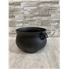 Image 4 : Vintage Cast Iron Pot Featuring Side Loop Handles