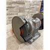 Image 2 : Black & Decker Bench Grinder