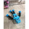 Image 3 : 8 PCS - Suction Cup Robot Toys