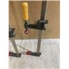 Image 2 : Lot Of 4 Extendable Wood Clamps