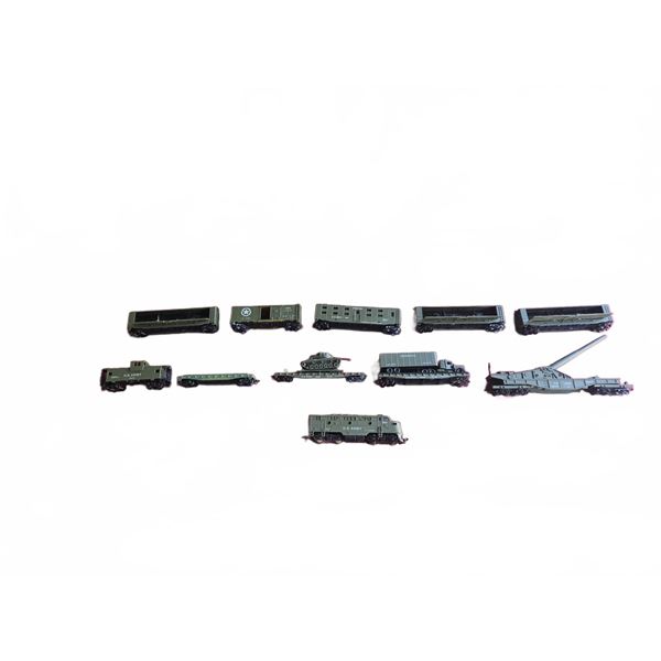 U.S. Army HO Scale Model Train Set