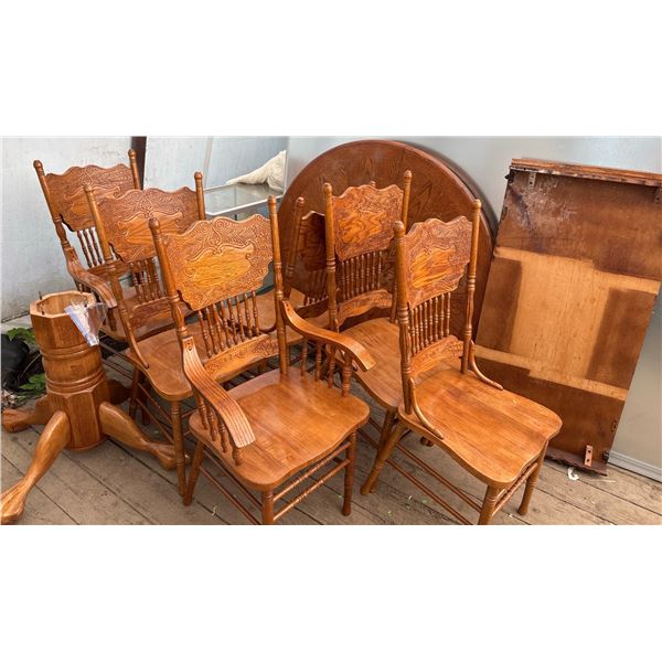 Oak Dining Table With 6 Chairs and Extension Leaf