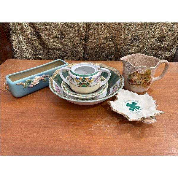 Decorative Ceramics and Porcelain Tableware