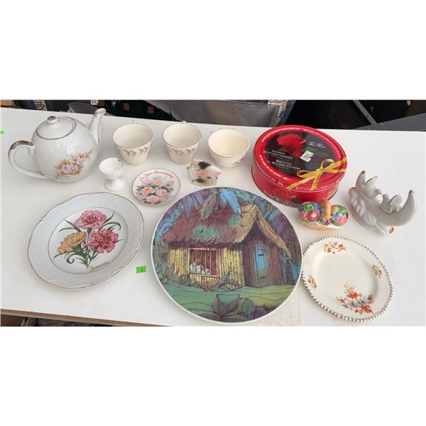 Decorative Porcelain and China Tableware Lot