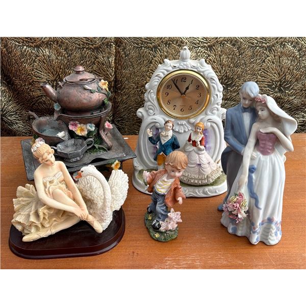 5 Decorative Figurines and Ceramic Clock Assorted Styles