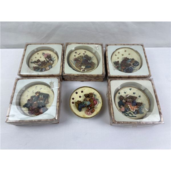 6x vintage Boyds Bears mini plates