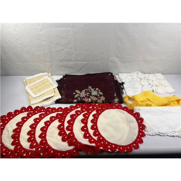 vintage table covers