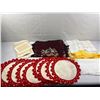 Image 1 : vintage table covers