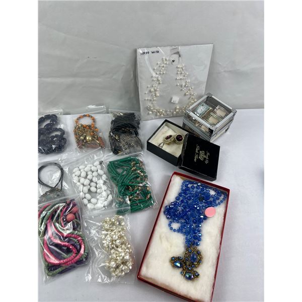 Lot of costume jewelry