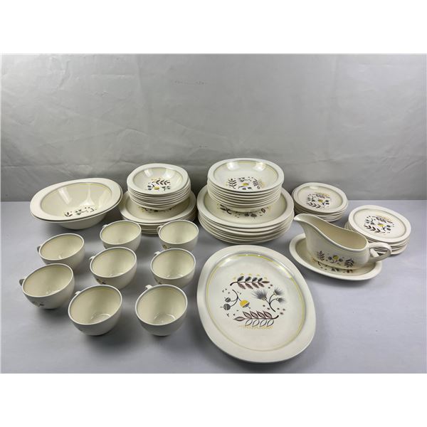 Set of MCM Royal Swan "Flamingo" china