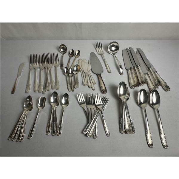 VINTAGE 60 PCS 1930 PRINCESS ROYAL CUTLERY