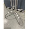 Image 3 : COAT RACK 70" HIGH