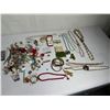 Image 1 : BOX VINTAGE JEWELRY