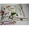 Image 2 : BOX VINTAGE JEWELRY
