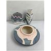 Image 1 : Vintage Great White North Decorative Pottery Vases
