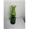 Image 2 : Vintage Green Glass Oil Lamp