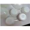 Image 4 : Vintage Anchor Hocking Fire-King Milk Glass Bowls