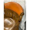 Image 5 : Vintage Romweber Viking Oak Barrel Back Chairs