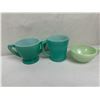 Image 4 : Collection of Mid-Century Vintage Kitchen Glassware