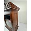 Image 1 : Small Table-Top Display Case