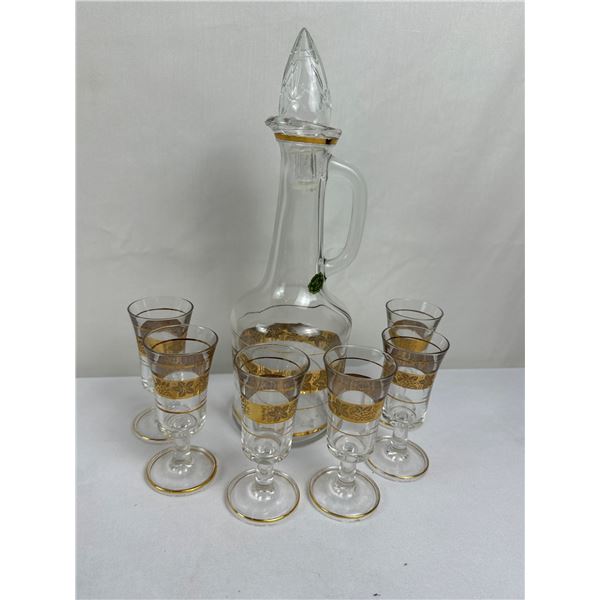 Vintage Gold & Floral Liqueur Set with 6 Liqueur Glasses and Decanter