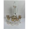 Image 1 : Vintage Gold & Floral Liqueur Set with 6 Liqueur Glasses and Decanter