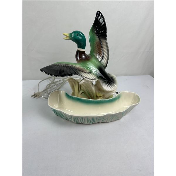 Vintage 1954 Lane & Co Ceramic Flying Mallard Duck TV Lamp and Planter. Includes authentic bulb