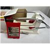 Image 2 : Sandwich Maker & Starfrit Potato Chipper