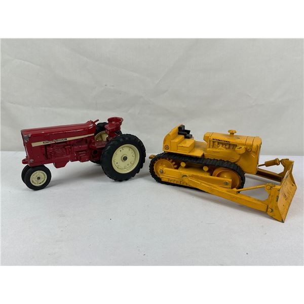 International Dozer & Tractor